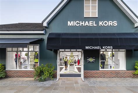 Michael Kors Outlet, Cheshire Oaks Designer Outlet .